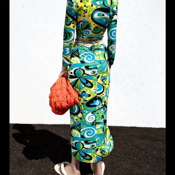 Zara printed skirt SET , coord set ,retro, stretch - Picture 12 of 15